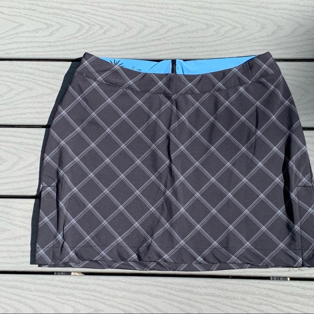 ZOIC Golf Skirt Windowpane Print Side Slits Women’s Size Large EUC